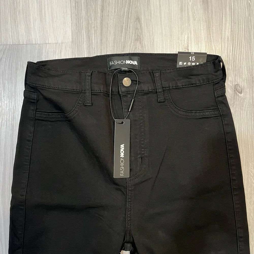 Fashion Nova Classic Black Denim size‎ #15
